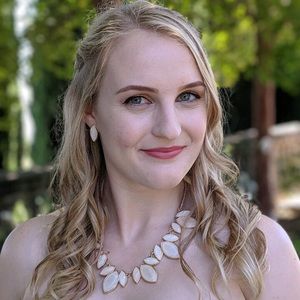 Meet your Posher, Robyn